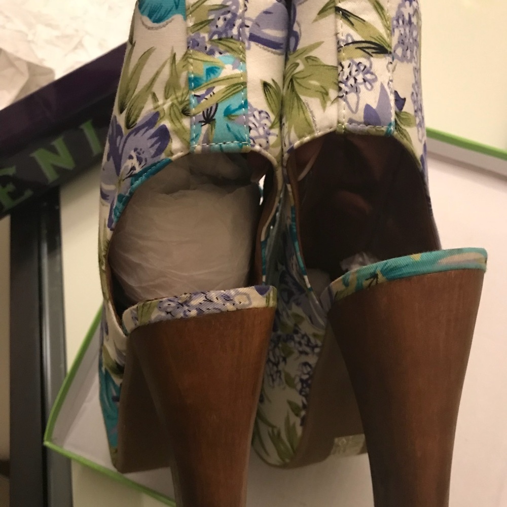 Blue & Turquoise Floral Print Booties - Picture 4 of 7